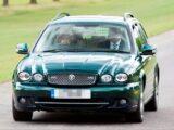 Le break Jaguar X-Type Estate, propriété d’Elizabeth II, sera vendu aux enchères